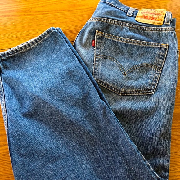 Levi's Other - 550 Levi Relaxed Fit Jean Size 38